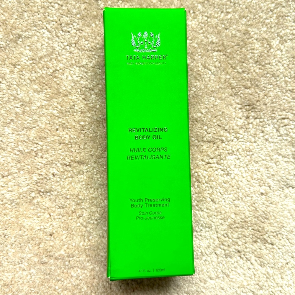 BNIB TATA HARPER REVITALIZING BODY OIL 🤍